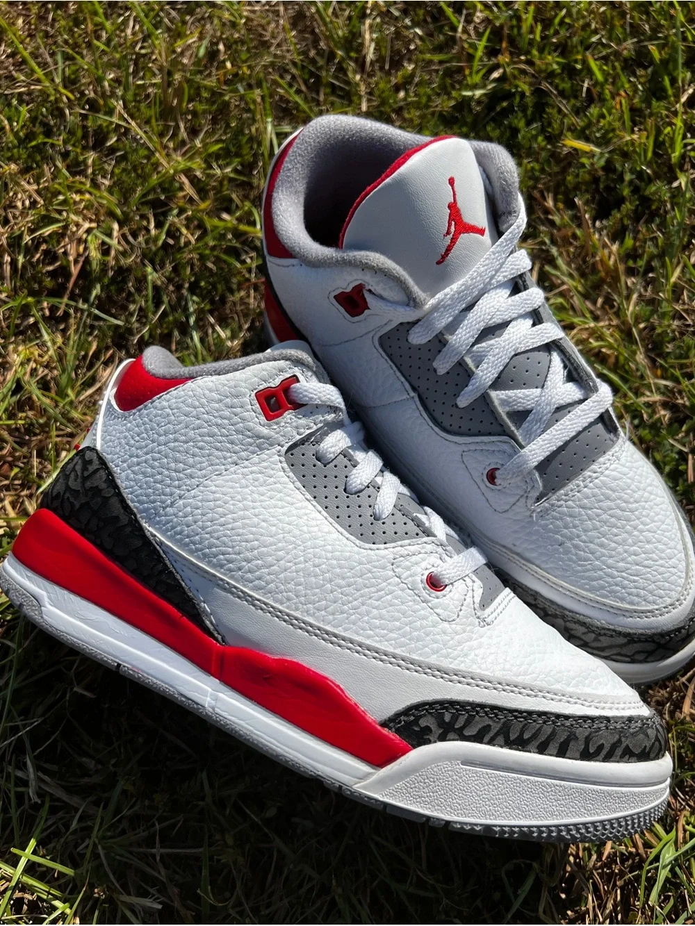 CLEAN Air Jordan 3 size 3 Fire Red 2022 Retro Kids shoes